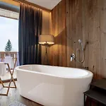 Almmonte Sensum - Funky Living Hotel