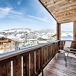 Hotel Almmonte Sensum - Funky Living Wagrain