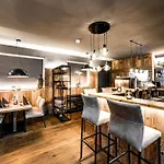 Almmonte Sensum - Funky Living Hotel Wagrain
