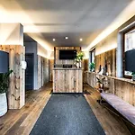 Hotel Almmonte Sensum - Funky Living