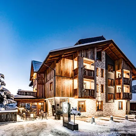 Отель Almmonte Sensum - Funky Living *