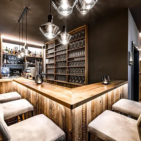 Almmonte Sensum - Funky Living