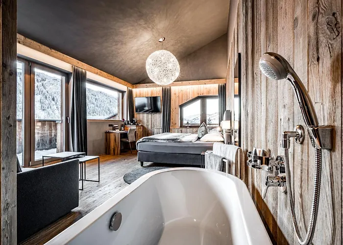 Almmonte Sensum - Funky Living Hotel *
